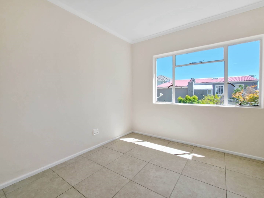 1 Bedroom Property for Sale in Gardens Western Cape